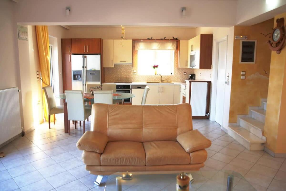 Schinias Bright Spacious Maisonette-Panoramic View Marathon  Exterior photo